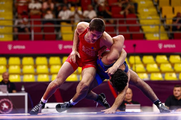 U20 European Championships 65kg FS - Maxim Dimov (MDA) df. Aren Hayrapetyan (ARM) *** U20 European Championships, 65 kg Freestyle: Maxim Dimov (MDA) def. Aren Hayrapetyan (ARM) Copyright: xJakexKirkmanx xUnitedxWorldxWrestlingx Jake Kirkman United World Wrestling