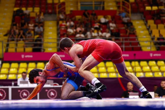 U20 European Championships 65kg FS - Maxim Dimov (MDA) df. Aren Hayrapetyan (ARM) *** U20 European Championships, 65 kg Freestyle: Maxim Dimov (MDA) def. Aren Hayrapetyan (ARM) Copyright: xJakexKirkmanx xUnitedxWorldxWresx Jake Kirkman United World Wres