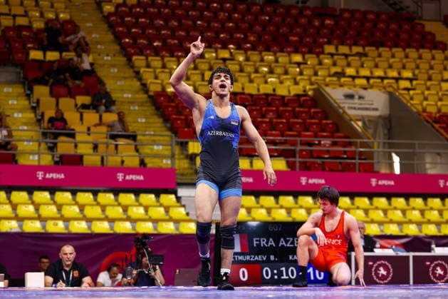 U20 European Championships 70kg FS - Haji Karimov (AZE) df. Bayssangour Bitmurzaev (FRA) *** U20 European Championships, 70 kg Freestyle: Haji Karimov (AZE) def. Bayssangour Bitmurzaev (FRA) Copyright: xJakexKirkmanx xUnitedxWorldxWresx Jake Kirkman United World Wres