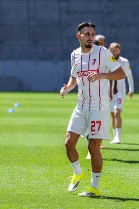 Trainingsauftakt: SC Freiburg, 12.07.2026 Berkay YÄ±lmaz (SC Freiburg, 27) Trainingsauftakt: SC Freiburg, Europa-Park-Stadion, 12.07.2026 DFB DFL REGULATIONS PROHIBIT ANY USE OF PHOTOGRAPHS AS IMAGE SEQUENCES AND OR QUASI-VIDEO. *** SC Freiburg Training Kickoff, July 12, 2026 Berkay Yilmaz SC Freiburg, 27 SC Freiburg Training Kickoff, Europa-Park Stadium, July 12, 2026 DFB and DFL regulations prohibit any use of photographs as image sequences and or quasi-video. Copyright: xBEAUTIFULxSPORTS Boscox