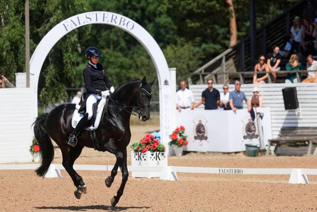 FALSTERBO, SWEDEN 20260712 Leonie Richter from Germany rides the horse Lord Europe during Sunday s FEI Grand Prix Freestyle at the Falsterbo horse show. FALSTERBO SWEDEN x10600x *** FALSTERBO, SWEDEN July 12, 2026 Leonie Richter from Germany rides the horse Lord Europe during Sunday s FEI Grand Prix Freestyle at the Falsterbo Horse Show FALSTERBO SWEDEN x10600x  Copyright: xAndreasxHillergren TTx FALSTERBO HORSE SHOW 2026