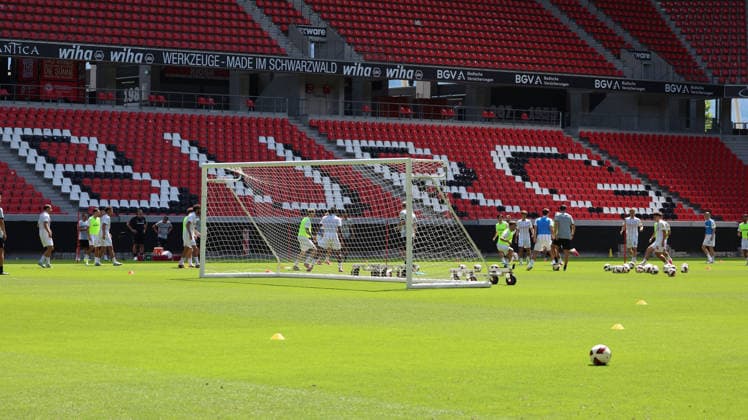 12.07.2026, xrekx, Fussball 1.Bundesliga, SC Freiburg - Trainingsauftakt Saison 2026 27 v.l. Symbolfoto, Symbolbild, Symbol Stadion, symbolic photo, symbolic image, symbolic stadium (DFL DFB REGULATIONS PROHIBIT ANY USE OF PHOTOGRAPHS as IMAGE SEQUENCES and or QUASI-VIDEO) Freiburg *** July 12, 2026, xrekx, Soccer, Bundesliga 1, SC Freiburg Starts Training for the 2026–27 Season (left) Stock photo, stock image, stock stadium photo, symbolic photo, symbolic image, symbolic stadium DFL DFB REGULATIONS PROHIBIT ANY USE OF PHOTOGRAPHS as IMAGE SEQUENCES and or QUASI-VIDEO Freiburg