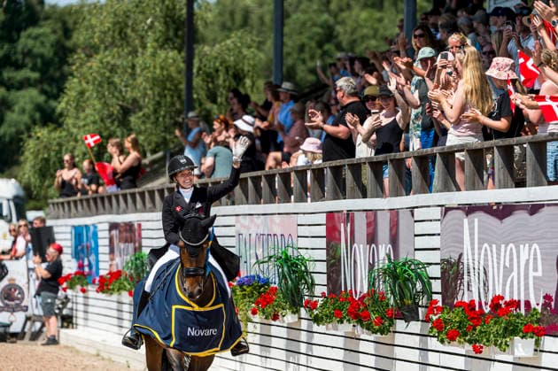 260712 Cathrine Laudrup-Dufour of Denmark with horse Mount St John Freestyle celebrates after FEI Grand Prix Kür during the Falsterbo Horse Show on July 12, 2026 in Falsterbo. Photo: Christian Örnberg BILDBYRAN COP 166 CO0712 ridsport equestrian falsterbo horse show ridsportlaget bbeng FEI Grand Prix Kür jubel *** July 12, 2026: Cathrine Laudrup Dufour of Denmark, riding Mount St. John, celebrates after the FEI Grand Prix Kür at the Falsterbo Horse Show on July 12, 2026 in Falsterbo. Photo by Christian Örnberg, BILDBYRAN COP 166 CO0712: equestrian sports, Falsterbo Horse Show, Ridsportlaget BBENG, FEI Grand Prix Kür, celebration  Copyright: CHRISTIANxÖRNBERG BB260712CO092