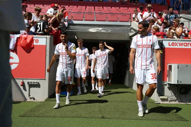 12.07.2026, xrekx, Fussball 1.Bundesliga, SC Freiburg - Trainingsauftakt Saison 2026 27 v.l. Vincenzo Grifo (SC Freiburg) Christian Guenter (SC Freiburg) (DFL DFB REGULATIONS PROHIBIT ANY USE OF PHOTOGRAPHS as IMAGE SEQUENCES and or QUASI-VIDEO) Freiburg *** July 12, 2026, xrekx, Soccer, Bundesliga 1, SC Freiburg Start of Training for the 2026–27 Season, from left: Vincenzo Grifo (SC Freiburg), Christian Guenter (SC Freiburg). DFL and DFB regulations prohibit any use of photographs as image sequences and or quasi-video. Freiburg