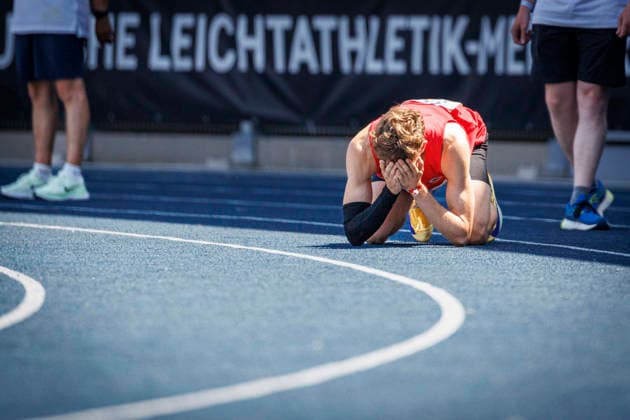 85. Deutsche Meisterschaften U20; Bochum, 12.07.2026 Marc Leonard Hildebrand (Dresdner SC 1898) gewinnt über die 110m Hürden und hatte im Halbfinale einen neuen deutschen U20-Rekord aufgestellt; 85. Deutsche Meisterschaften U20 am 12.07.2026 im Lohrheidestadion, Bochum (Nordrhein-Westfalen) *** 85 German U20 Championships, Bochum, July 12, 2026: Marc Leonard Hildebrand of Dresdner SC 1898 won the 110-meter hurdles and set a new German U20 record in the semifinals at the 85th German U20 Championships on July 12, 2026, at the Lohrheidestadion, Bochum, North Rhine-Westphalia Copyright: xBEAUTIFULxSPORTS B.Hoffmannx