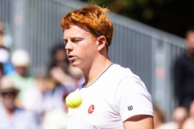 Krefeld, Deutschland 12. Juli 2026: 2. Tennis-Bundesliga Herren Nord - 2026 - Sp. 1 - HTC Blau-Weiß Krefeld gegen Rochusclub Düsseldorf Im Bild: Jamie Mackenzie (Rochsclub) HTC Blau Weiß Nordrhein Westfalen *** Krefeld, Germany, July 12, 2026 – Men s Tennis Bundesliga North 2026, Match 1: HTC Blau Weiß Krefeld vs. Rochusclub Düsseldorf. Pictured: Jamie Mackenzie, Rochusclub, HTC Blau Weiß, North Rhine-Westphalia Copyright: xFotostandx xGoertzx
