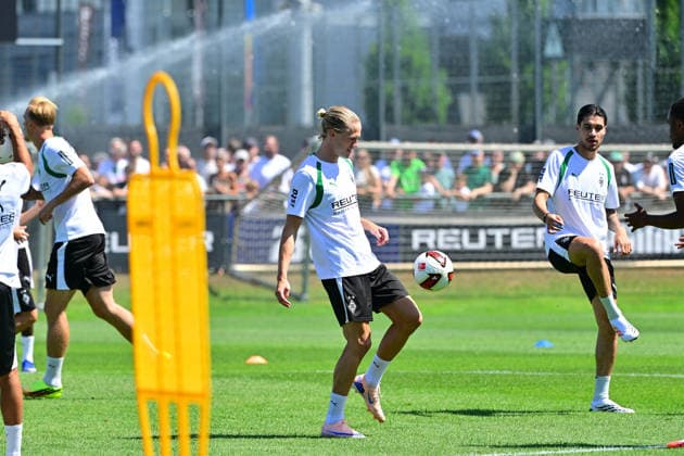 12.07.2026; Moenchengladbach; Fussball, Herren, Saison 2026 2027, Trainingsauftakt Borussia Moenchengladbach Neuzugang David Herold (Gladbach) DFL regulations prohibit any use of photographs as image sequences and or quasi-video. ista-Borussia-Park NRW Deutschland *** July 12, 2026, Mönchengladbach Soccer, Men s, 2026–2027 Season, Start of Training: Borussia Mönchengladbach New Signing David Herold Gladbach DFL regulations prohibit any use of photographs as image sequences and or quasi-video content at Borussia Park, NRW, Germany