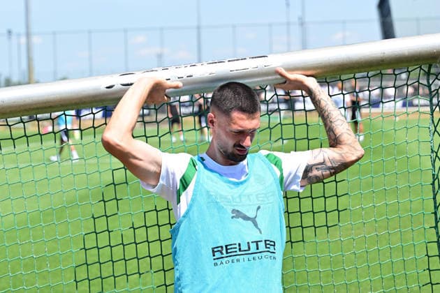 12.07.2026; Moenchengladbach; Fussball, Herren, Saison 2026 2027, Trainingsauftakt Borussia Moenchengladbach Tim Kleindienst (Gladbach) DFL regulations prohibit any use of photographs as image sequences and or quasi-video. ista-Borussia-Park NRW Deutschland *** July 12, 2026, Mönchengladbach, Soccer, Men s, 2026–2027 Season, Start of Training, Borussia Mönchengladbach, Tim Kleindienst, Gladbach. DFL regulations prohibit any use of photographs as image sequences and or quasi-video content at Borussia Park, North Rhine-Westphalia, Germany.