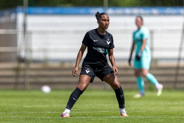 GER, Jena, Fussball, Frauenfussball, Testspiel, FC Carl-Zeiss Jena vs. Viktoria Berlin im Bild v.l.: Vanessa Fuerst (Viktoria Berlin 06), 12.07.2026, Ernst-Abbe Sportfeld Jena DFB REGULATIONS PROHIBIT ANY USE OF PHOTOGRAPHS AS IMAGE SEQUENCES AND OR QUASI-VIDEO, *** GER, Jena, Soccer, Women s Soccer, Friendly Match, FC Carl Zeiss Jena vs. Viktoria Berlin (pictured, from left: Vanessa Fuerst, Viktoria Berlin 06), July 12, 2026, Ernst Abbe Sportfeld, Jena. DFB regulations prohibit any use of photographs as image sequences and or quasi-video, Copyright: HMBxMedia PaulxFritz