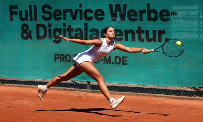 Ludwigsburg, Tennis TC Ludwigsburg 2 vs. TK Bietigheim, Öyku Sahbaz (TCL) *** Ludwigsburg, Tennis TC Ludwigsburg 2 vs. TK Bietigheim, Öyku Sahbaz TCL