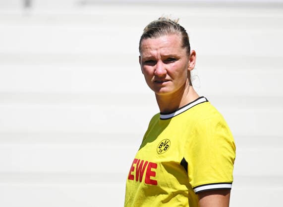 12.07.2026, xophax, Fussball ,2. Frauen-Bundesliga , Frauenfussball. Bourussia Dortmund. Testspiel in der Sportschule Hennef Borussia Dortmund gegen Eintracht Frankfurt II. Alexandra Popp ( Bor.Dortmund ) Koeln *** July 12, 2026, xophax, Soccer, Women s Bundesliga 2, Women s Soccer: Borussia Dortmund Friendly Match at the Hennef Sports School—Borussia Dortmund vs. Eintracht Frankfurt II—Alexandra Popp, Borussia Dortmund, Cologne