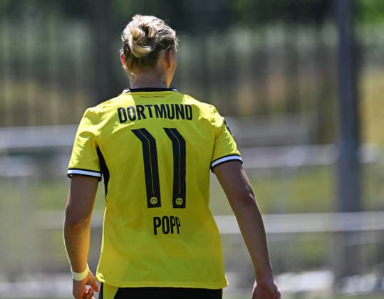 12.07.2026, xophax, Fussball ,2. Frauen-Bundesliga , Frauenfussball. Bourussia Dortmund. Testspiel in der Sportschule Hennef Borussia Dortmund gegen Eintracht Frankfurt II. Alexandra Popp ( Bor. Dortmund ) Koeln *** July 12, 2026, xophax, Soccer, Women s Bundesliga 2, Women s Soccer: Borussia Dortmund Friendly Match at the Hennef Sports School—Borussia Dortmund vs. Eintracht Frankfurt II—Alexandra Popp, Borussia Dortmund, Cologne