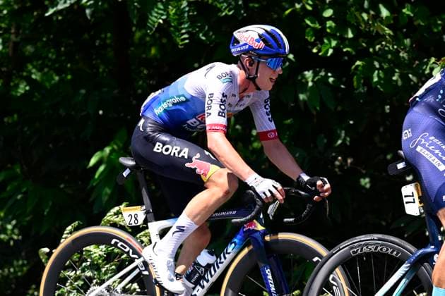 Tour de France 2026 Stage 9 USSEL, FRANCE - JULY 12 : Van Gils Maxim (BEL) of Red Bull - BORA - Hansgrohe during stage 9 of the 113rd edition of Tour de France an UCI World Tour 2.UWT cycling road race stage for Men Elite of 185 km with start in Malemort and finish in Ussel on July 12, 2026 in Ussel, France, 12 07 2026 ( Motordriver Kurt Vandenborre - Ussel France  Copyright: xTomasxSiskx