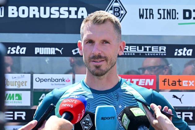 12.07.2026; Moenchengladbach; Fussball, Herren, Saison 2026 2027, Trainingsauftakt Borussia Moenchengladbach Torwart Daniel Batz (Gladbach) DFL regulations prohibit any use of photographs as image sequences and or quasi-video. ista-Borussia-Park NRW Deutschland *** July 12, 2026, Mönchengladbach, Soccer, Men s, 2026–2027 Season, Start of Training, Borussia Mönchengladbach, Goalkeeper Daniel Batz, Gladbach. DFL regulations prohibit any use of photographs as image sequences and or quasi-video content at Borussia Park, NRW, Germany