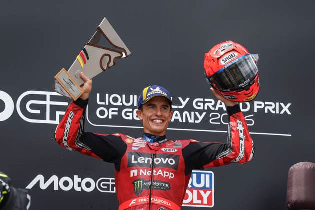 Sport Bilder des Tages Hermsdorf: Moto GP Sachsenring 2026 on July, 12, 2026, (Photo by Juergen Tap) 93 Marc Marquez (ESP) Ducati Lenovo Team winning the race, Gewinner Hermsdorf Deutschland *** Hermsdorf MotoGP Sachsenring 2026 on July 12, 2026, Photo by Juergen Tap 93: Marc Marquez (ESP) of the Ducati Lenovo Team winning the race, Winner: Hermsdorf, Germany