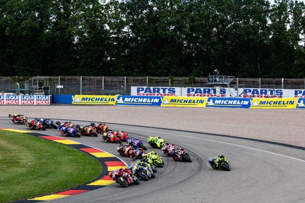 GER, Großer Preis von Deutschland, MotoGP. 11. Lauf, FIM Motorrad-Weltmeisterschaft. 12.07.2026, Sachsenring, Hohenstein-Ernstthal, GER, Großer Preis von Deutschland, MotoGP. 11. Lauf, FIM Motorrad-Weltmeisterschaft. Start zum Rennen Â Foto: Alexander Trienitz Hohenstein-Ernstthal Sachsenring Sachsen Deutschland *** GER, German Grand Prix, MotoGP Round 11, FIM Motorcycle World Championship, July 12, 2026, Sachsenring, Hohenstein Ernstthal, GER, German Grand Prix, MotoGP Round 11, FIM Motorcycle World Championship Race Start — Photo by Alexander Trienitz, Hohenstein Ernstthal, Sachsenring, Saxony, Germany