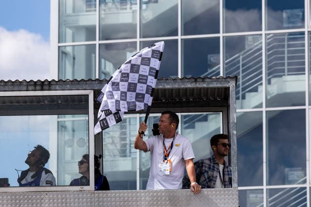GER, Großer Preis von Deutschland, MotoGP. 11. Lauf, FIM Motorrad-Weltmeisterschaft. 12.07.2026, Sachsenring, Hohenstein-Ernstthal, GER, Großer Preis von Deutschland, MotoGP. 11. Lauf, FIM Motorrad-Weltmeisterschaft. Lothar Matthäus schwenkt die Zielflagge Â Foto: Alexander Trienitz Hohenstein-Ernstthal Sachsenring Sachsen Deutschland *** GER, German Grand Prix, MotoGP Round 11, FIM Motorcycle World Championship, July 12, 2026, Sachsenring, Hohenstein Ernstthal, GER, German Grand Prix, MotoGP Round 11, FIM Motorcycle World Championship Lothar Matthäus waves the checkered flag. Photo by Alexander Trienitz Hohenstein Ernstthal Sachsenring Saxony Germany