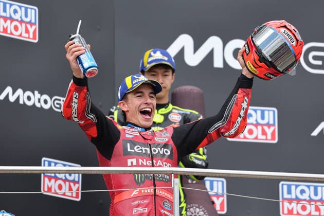 Hohenstein-Ernstthal, 12.07.26: Motorrad Grand Prix Deutschland 2026, Sachsenring. Marc Marquez (ESP) vom Ducati Lenovo Team feiert seinen Sieg. Motorrad Grand Prix Germany 2025 *** Hohenstein Ernstthal, July 12, 2026: 2026 German Motorcycle Grand Prix, Sachsenring; Marc Marquez (ESP) of the Ducati Lenovo Team celebrates his victory at the 2025 German Motorcycle Grand Prix