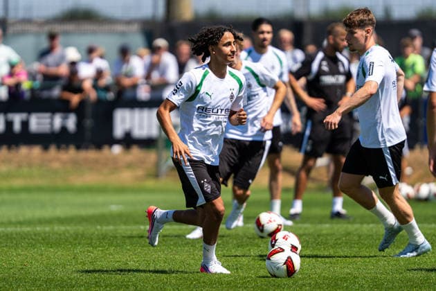 Wael Mohya (Borussia Moenchengladbach, 36) Trainingsauftakt VfL Borussia Moenchengladbach, Fussball, 1. Bundesliga, Saison 2026 2027, 12.07.2026 DFL REGULATIONS PROHIBIT ANY USE OF PHOTOGRAPHS AS IMAGE SEQUENCES AND OR QUASI-VIDEO Trainingsauftakt VfL Borussia Moenchengladbach, Fussball, 1. Bundesliga, Saison 2026 2027, 12.07.2026 Moenchengladbach *** Wael Mohya, Borussia Mönchengladbach, 36; Start of Training, VfL Borussia Mönchengladbach, Soccer, Bundesliga 1, 2026–2027 Season, July 12, 2026 DFL regulations prohibit any use of photographs as image sequences and or quasi-video Start of training for VfL Borussia Mönchengladbach, soccer, Bundesliga 1, 2026–2027 season, July 12, 2026, Mönchengladbach Copyright: xEibner-Pressefoto J.xDerondeaux EP_JDU