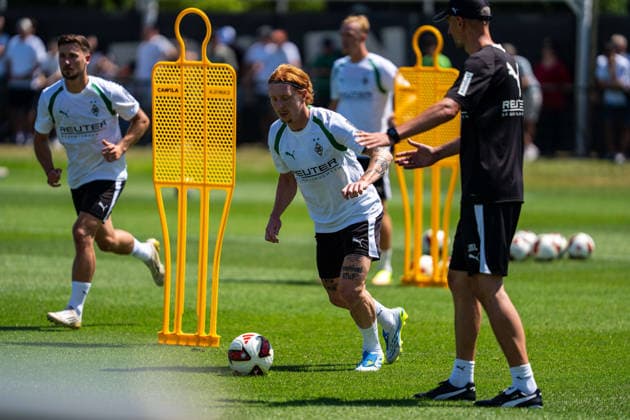Yukhym Konoplia (Borussia Moenchengladbach, 22) Trainingsauftakt VfL Borussia Moenchengladbach, Fussball, 1. Bundesliga, Saison 2026 2027, 12.07.2026 DFL REGULATIONS PROHIBIT ANY USE OF PHOTOGRAPHS AS IMAGE SEQUENCES AND OR QUASI-VIDEO Trainingsauftakt VfL Borussia Moenchengladbach, Fussball, 1. Bundesliga, Saison 2026 2027, 12.07.2026 Moenchengladbach *** Yukhym Konoplia, Borussia Mönchengladbach, 22: Start of Training, VfL Borussia Mönchengladbach, Soccer, Bundesliga 1, 2026–2027 Season, July 12, 2026 DFL regulations prohibit any use of photographs as image sequences and or quasi-video Start of training for VfL Borussia Mönchengladbach, soccer, Bundesliga 1, 2026–2027 season, July 12, 2026, Mönchengladbach Copyright: xEibner-Pressefoto J.xDerondeaux EP_JDU