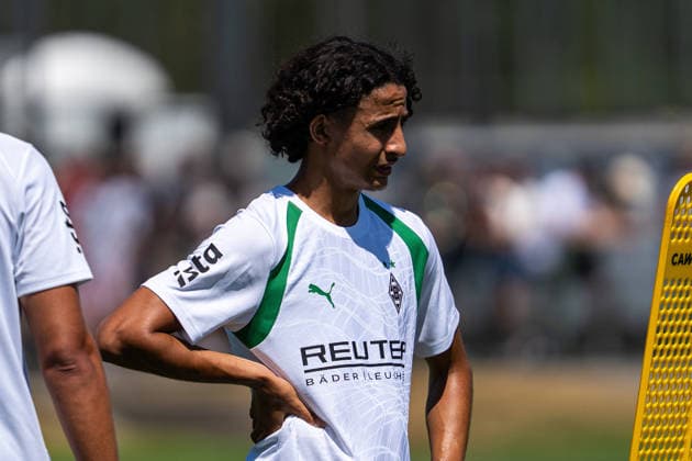 Wael Mohya (Borussia Moenchengladbach, 36) Trainingsauftakt VfL Borussia Moenchengladbach, Fussball, 1. Bundesliga, Saison 2026 2027, 12.07.2026 DFL REGULATIONS PROHIBIT ANY USE OF PHOTOGRAPHS AS IMAGE SEQUENCES AND OR QUASI-VIDEO Trainingsauftakt VfL Borussia Moenchengladbach, Fussball, 1. Bundesliga, Saison 2026 2027, 12.07.2026 Moenchengladbach *** Wael Mohya, Borussia Mönchengladbach, 36; Start of Training, VfL Borussia Mönchengladbach, Soccer, Bundesliga 1, 2026–2027 Season, July 12, 2026 DFL regulations prohibit any use of photographs as image sequences and or quasi-video Start of training for VfL Borussia Mönchengladbach, soccer, Bundesliga 1, 2026–2027 season, July 12, 2026, Mönchengladbach Copyright: xEibner-Pressefoto J.xDerondeaux EP_JDU