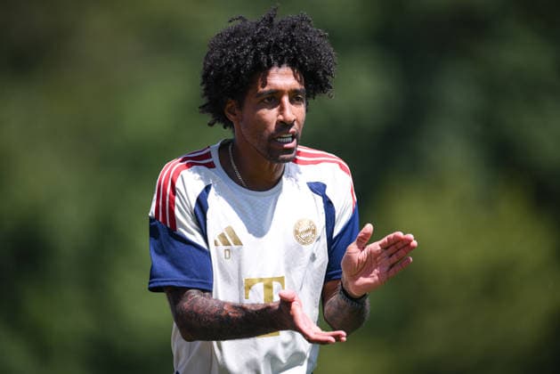 Fussball Regionalliga Sued Bayern 2026 2027 Testspiel 12.07.2026 SV Kickers Stuttgart - FC Bayern Muenchen II Trainer Costa Santos Dante (FC Bayern Muenchen II) *** Soccer: Southern Bavaria Regional League 2026–2027, Friendly Match, July 12, 2026, SV Kickers Stuttgart vs. FC Bayern Munich II, Coach: Costa Santos Dante, FC Bayern Munich II