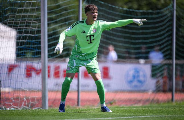 Fussball Regionalliga Sued Bayern 2026 2027 Testspiel 12.07.2026 SV Kickers Stuttgart - FC Bayern Muenchen II Torwart Leon Klanac (FC Bayern Muenchen II) *** Soccer: Southern Bavaria Regional League 2026–2027, Friendly Match, July 12, 2026, SV Kickers Stuttgart vs. FC Bayern Munich II, Goalkeeper Leon Klanac, FC Bayern Munich II