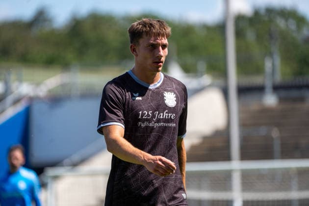 12.07.2026, xhfmx, Fussball Testspiel, FSV Frankfurt - RW Walldorf David Deger (FSV Frankfurt) (DFL DFB REGULATIONS PROHIBIT ANY USE OF PHOTOGRAPHS as IMAGE SEQUENCES and or QUASI-VIDEO) *** July 12, 2026, xhfmx, Soccer Friendly Match, FSV Frankfurt vs. RW Walldorf, David Deger, FSV Frankfurt, DFL, DFB. REGULATIONS PROHIBIT ANY USE OF PHOTOGRAPHS AS IMAGE SEQUENCES AND OR QUASI-VIDEO