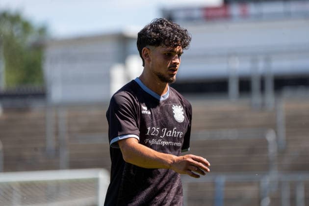 12.07.2026, xhfmx, Fussball Testspiel, FSV Frankfurt - RW Walldorf Elias Breir (19, FSV Frankfurt) (DFL DFB REGULATIONS PROHIBIT ANY USE OF PHOTOGRAPHS as IMAGE SEQUENCES and or QUASI-VIDEO) *** July 12, 2026, xhfmx, Soccer Friendly Match, FSV Frankfurt vs. RW Walldorf, Elias Breir, 19, FSV Frankfurt. DFL and DFB regulations prohibit any use of photographs as image sequences and or quasi-video.