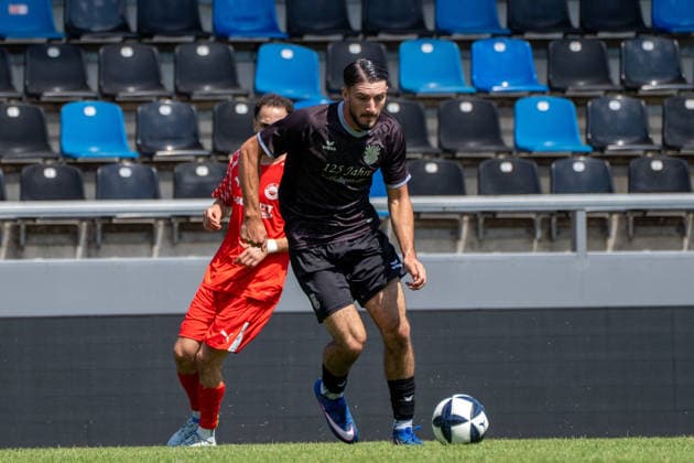 12.07.2026, xhfmx, Fussball Testspiel, FSV Frankfurt - RW Walldorf Sinan Orhan (12, FSV Frankfurt) (DFL DFB REGULATIONS PROHIBIT ANY USE OF PHOTOGRAPHS as IMAGE SEQUENCES and or QUASI-VIDEO) *** July 12, 2026, xhfmx, Soccer Friendly Match, FSV Frankfurt vs. RW Walldorf, Sinan Orhan 12, FSV Frankfurt. DFL and DFB regulations prohibit any use of photographs as image sequences and or quasi-video.