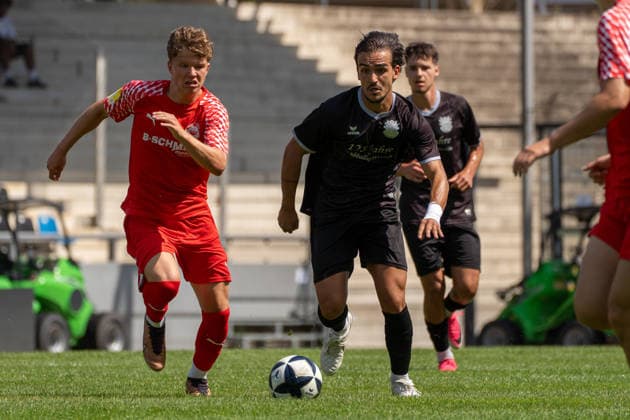 12.07.2026, xhfmx, Fussball Testspiel, FSV Frankfurt - RW Walldorf George Iorga (23, FSV Frankfurt) (DFL DFB REGULATIONS PROHIBIT ANY USE OF PHOTOGRAPHS as IMAGE SEQUENCES and or QUASI-VIDEO) *** July 12, 2026, xhfmx, Soccer Friendly Match, FSV Frankfurt vs. RW Walldorf, George Iorga 23, FSV Frankfurt. DFL and DFB regulations prohibit any use of photographs as image sequences and or quasi-video.