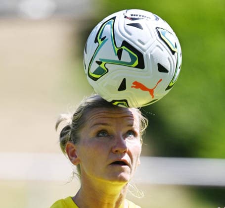 12.07.2026, xophax, Fussball , Regionalliga West .Frauenfussball. Borussia Dortmund. Testspiel in der Sportschule Hennef Borussia Dortmund gegen Eintracht Frankfurt II. Alexandra Popp ( Bor. Dortmund ) Koeln *** July 12, 2026, xophax, Soccer, Regionalliga West Women s Soccer, Borussia Dortmund, Friendly Match at the Hennef Sports School, Borussia Dortmund vs. Eintracht Frankfurt II, Alexandra Popp, Bor Dortmund, Cologne