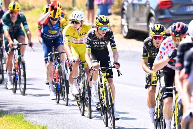 Tour de France 2026 Stage 9 USSEL, FRANCE - JULY 12 : Kuss Sepp (USA) of Team Visma Lease a Bike during stage 9 of the 113rd edition of Tour de France an UCI World Tour 2.UWT cycling road race stage for Men Elite of 185 km with start in Malemort and finish in Ussel on July 12, 2026 in Ussel, France, 12 07 2026 ( Motordriver Kurt Vandenborre - Ussel France  Copyright: xTomasxSiskx