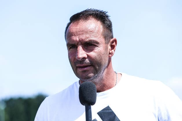 Fussball, 3.Liga Saison 2026 2027 Testspiel TOP Oss - MSV Duisburg 12.07.2026, De Kerkebos Dietmar Hirsch (Cheftrainer, MSV Duisburg) Swolgen De Kerkebos Niederlande *** Sports, Soccer, 3rd Division, 2026–2027 Season, Friendly Match: TOP Oss vs. MSV Duisburg, July 12, 2026, De Kerkebos; Dietmar Hirsch, Head Coach, MSV Duisburg, Swolgen, De Kerkebos, Netherlands