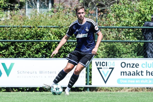 Fussball, 3.Liga Saison 2026 2027 Testspiel TOP Oss - MSV Duisburg 12.07.2026, De Kerkebos Aljaz Casar (MSV Duisburg, 8) Swolgen De Kerkebos Niederlande *** Sports, Soccer, 3rd Division, 2026–2027 Season, Friendly Match: TOP Oss vs. MSV Duisburg, July 12, 2026, De Kerkebos, Aljaz Casar (MSV Duisburg), 8 Swolgen, De Kerkebos, Netherlands