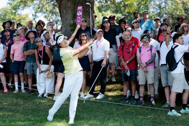2026 THE ALMUNDI EVIAN CHAMPIONSHIP PHOTOPQR LE DAUPHINE Grégory YETCHMENIZA ; Évian-les-Bains ; 12 07 2026 ; Evian-les-Bains (Haute-Savoie), 11 juillet. 2026 THE ALMUNDI EVIAN CHAMPIONSHIP sur notre photo : Haeran Ryu, remporte le tournoidevant Henderson. Grégory Yetchmeniza Le Dauphiné Libéré Évian-les-Bains Haute-Savoie Rhône-Alpes France  Copyright: xPHOTOPQR LExDAUPHINE MAXPPPxGrégoryxYETCHMENIZAx 20260712JDL2527 20260712JDL2527