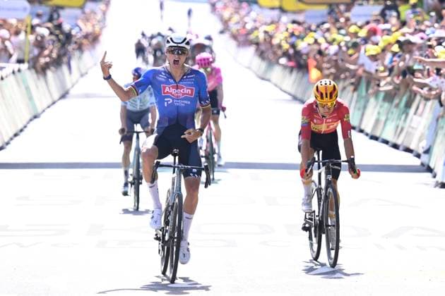 Tour de France 2026 Stage 9 USSEL, FRANCE - JULY 12 : Van Der Poel Mathieu (NED) of Alpecin - Premier Tech wins the sprint , second place for Johannessen Tobias Halland (NOR) of Uno-X Mobility, third place for Pidcock Tom (GBR) of Pinarello - Q36.5 Pro Cycling Team during stage 9 of the 113rd edition of Tour de France an UCI World Tour 2.UWT cycling road race stage for Men Elite of 185 km with start in Malemort and finish in Ussel on July 12, 2026 in Ussel, France, 12 07 2026 Ussel France  Copyright: xTomasxSiskx