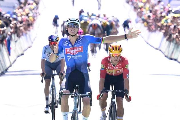 Tour de France 2026 Stage 9 USSEL, FRANCE - JULY 12 : Van Der Poel Mathieu (NED) of Alpecin - Premier Tech wins the sprint , second place for Johannessen Tobias Halland (NOR) of Uno-X Mobility, third place for Pidcock Tom (GBR) of Pinarello - Q36.5 Pro Cycling Team during stage 9 of the 113rd edition of Tour de France an UCI World Tour 2.UWT cycling road race stage for Men Elite of 185 km with start in Malemort and finish in Ussel on July 12, 2026 in Ussel, France, 12 07 2026 Ussel France  Copyright: xTomasxSiskx
