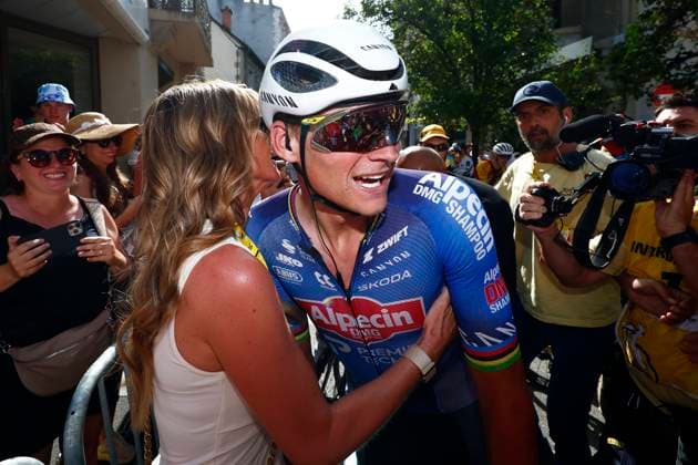 Tour de France 2026 Stage 9 USSEL, FRANCE - JULY 12 : Van Der Poel Mathieu (NED) of Alpecin - Premier Tech celebrates the victory after stage 9 of the 113rd edition of Tour de France an UCI World Tour 2.UWT cycling road race stage for Men Elite of 185 km with start in Malemort and finish in Ussel on July 12, 2026 in Ussel, France, 12 07 2026 ( Motordriver Kurt Vandenborre - Ussel France  Copyright: xLucaxBettinix