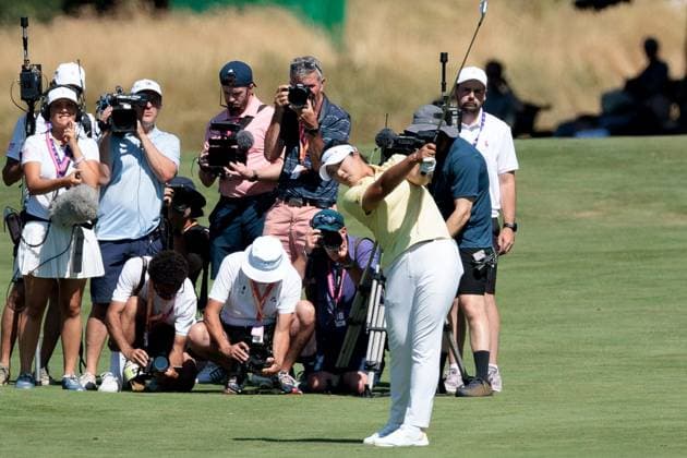 2026 THE ALMUNDI EVIAN CHAMPIONSHIP PHOTOPQR LE DAUPHINE Grégory YETCHMENIZA ; Évian-les-Bains ; 12 07 2026 ; Evian-les-Bains (Haute-Savoie), 11 juillet. 2026 THE ALMUNDI EVIAN CHAMPIONSHIP sur notre photo : Haeran Ryu, remporte le tournoidevant Henderson. Grégory Yetchmeniza Le Dauphiné Libéré Évian-les-Bains Haute-Savoie Rhône-Alpes France  Copyright: xPHOTOPQR LExDAUPHINE MAXPPPxGrégoryxYETCHMENIZAx 20260712JDL2542 20260712JDL2542