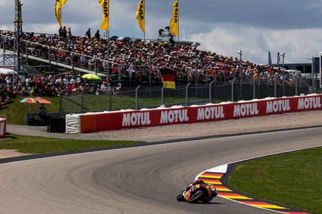 GER, Großer Preis von Deutschland, MotoGP. 11. Lauf, FIM Motorrad-Weltmeisterschaft. 12.07.2026, Sachsenring, Hohenstein-Ernstthal, GER, Großer Preis von Deutschland, MotoGP. 11. Lauf, FIM Motorrad-Weltmeisterschaft. 37, Pedro Acosta, Red Bull KTM Factory Racing Â Foto: Alexander Trienitz Hohenstein-Ernstthal Sachsenring Sachsen Deutschland *** GER, German Grand Prix, MotoGP Round 11, FIM Motorcycle World Championship, July 12, 2026, Sachsenring, Hohenstein Ernstthal, GER, German Grand Prix, MotoGP Round 11, FIM Motorcycle World Championship 37, Pedro Acosta, Red Bull KTM Factory Racing Photo by Alexander Trienitz, Hohenstein Ernstthal, Sachsenring, Saxony, Germany