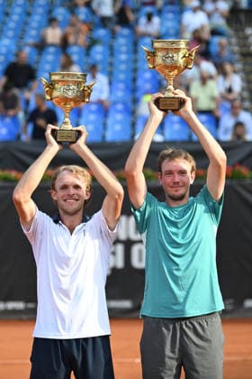CONCORD IASI OPEN Final Erik Grevelius and Adam Heinonen of Sweden celebrate with the trophies during the Concord Iasi Open final, Challenger 100, against Ivan Sabanov and Matej Sabanov of Serbia, in Iasi, Romania, on July 12, 2026. Imago Images Alex Nicodim Copyright: xAlexxNicodimx