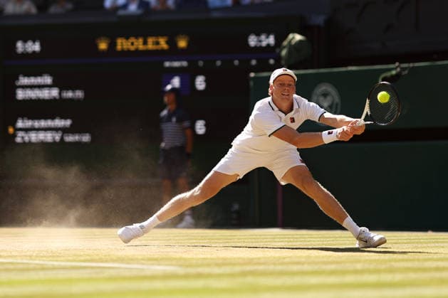 Sport Bilder des Tages Jannik Sinner during the Men s Singles final Wimbledon Tennis Championships, Day 14, The All England Lawn Tennis and Croquet Club, London, UK - 12 Jul 2026London The All England Lawn Tennis and United Kingdom  Copyright: xEllaxLing Shutterstockx 16981034ai