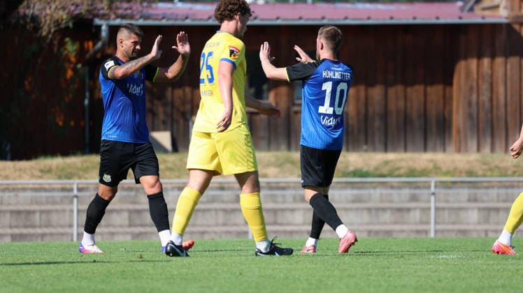 12.07.2026, xrekx, Fussball Testspiel, SV Oberachern - 1.FC Saarbruecken v.l. Torjubel nach dem Tor zum celebrating the goal celebrate 0:1 durch Kai Brünker Bruenker (1.FC Saarbruecken) mit Christian Kuehlwetter (1. FC Saarbruecken) (DFL DFB REGULATIONS PROHIBIT ANY USE OF PHOTOGRAPHS as IMAGE SEQUENCES and or QUASI-VIDEO) Oberkirch *** July 12, 2026, xrekx, Soccer Friendly Match, SV Oberachern vs. 1. FC Saarbrücken: Goal celebration after Kai Brünker Bruenker scored the 0–1 goal for 1. FC Saarbrücken, featuring Christian Kuehlwetter. 1. FC Saarbrücken. DFL and DFB regulations prohibit any use of photographsHS as IMAGE SEQUENCES and or QUASI-VIDEO Oberkirch