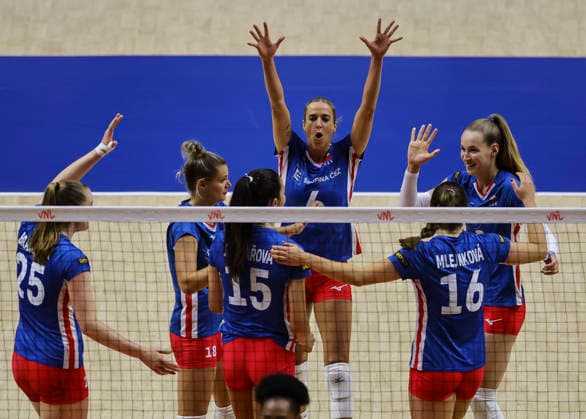 WomenÕs Volleyball Nations League - Belgrade 2026 Players of Czech Republic react during the WomenÕs Volleyball Nations League Pool 7 match between France and Czech Republic at Belgrade Arena on July 12, 2026 in Belgrade, Serbia. Belgrade Serbia Copyright: xSrdjanxStevanovicx x