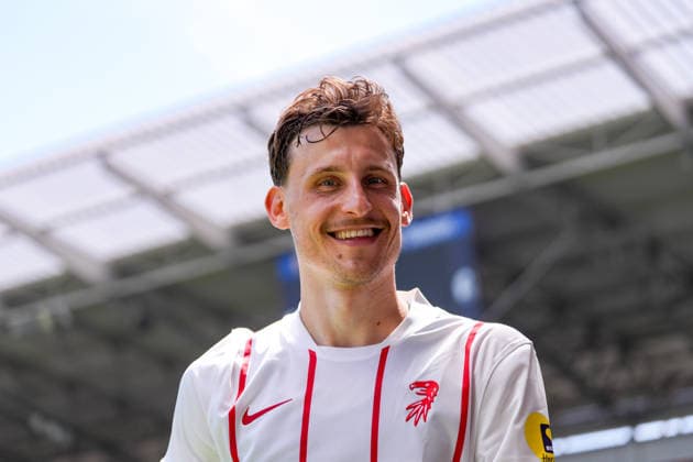 Maximilian Eggestein (SC Freiburg, 08) , Deutschland, Fussball, 1. Bundesliga, 2026 2027, SC Freiburg, Öffentliches Training, 12.07.2026, Europa-Park Stadion, Freiburg Freiburg Europa-Park Stadion Baden-Württemberg Deutschland *** Maximilian Eggestein, SC Freiburg, 08, Germany, Soccer, Bundesliga 1, 2026–2027, SC Freiburg, Open Practice, July 12, 2026, Europa-Park Stadium, Freiburg, Freiburg, Europa-Park Stadium, Baden-Württemberg, Germany Copyright: xArnexAmbergx