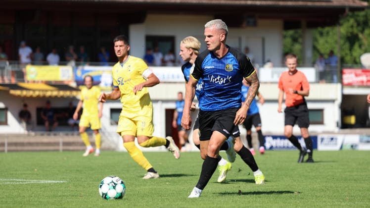 12.07.2026, xrekx, Fussball Testspiel, SV Oberachern - 1.FC Saarbruecken v.l.Florian Pick (1.FC Saarbruecken) (DFL DFB REGULATIONS PROHIBIT ANY USE OF PHOTOGRAPHS as IMAGE SEQUENCES and or QUASI-VIDEO) Oberkirch *** July 12, 2026, xrekx, soccer exhibition match, SV Oberachern vs. 1. FC Saarbrücken, photo by Florian Pick, 1. FC Saarbrücken. DFL and DFB regulations prohibit any use of photographs as image sequences and or quasi-video. Oberkirch