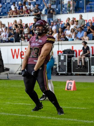 33 Sebastian van Santen (Kicker) Rhein Fire and 85 Tim Sauerland (Tight End) Rhein Fire celebration Rhein Fire vs Panthers Wroclaw, American Football, American Football League Europe, Week 8, 2026, 12.07.2026, Duisburg Schauinsland-Reisen-Arena Germany Copyright: xFootxBowl ChristopherxMettkenx