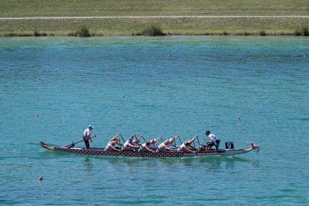 Das deutsche Boot im 2000 Meter - Rennen in der Klasse Senior C Woman GER, Drachenboot - Europameisterschaften Muenchen - Oberschleissheim, 12.07.2026 Foto: HMB Media Heike Feiner *** The German boat in the 2,000-meter race in the Senior C Women GER class, European Dragon Boat Championships, Munich-Oberschleissheim, July 12, 2026. Photo: HMB Media, Heike Feiner Copyright: HMBxMedia HeikexFeiner