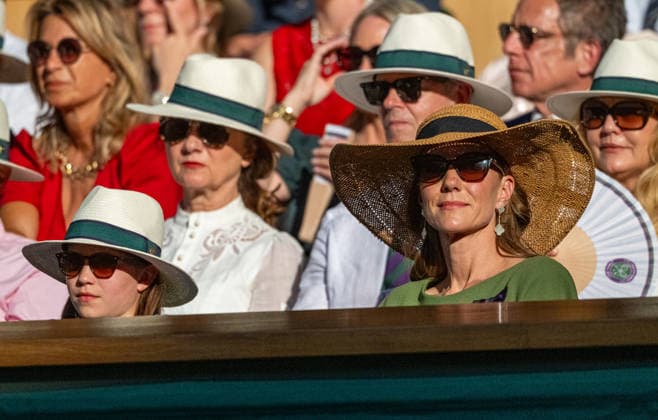 Tennis - Wimbledon Championship 2026 - Day 14 LONDON, ENGLAND - Sunday, July 12, 2026: Catherine Windsor, nÃ e Middleton, also known as the Princess of Wales, with her daughter Charlotte in the Royal Box during the Gentlemen s Singles Final match on Day Fourteen of The Championships Wimbledon 2026 at the All England Lawn Tennis and Croquet Club. (Photo by Kirsten Holst Propaganda) LONDON All England Lawn Tennis and Croq GREATER LONDON ENGLAND  Copyright: xKirstenxHolstx 2026-07-12-058-Wimbledon_Day_14